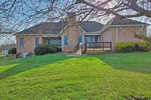 400 Beall Ave, Luray, VA 22835 - Photo 6