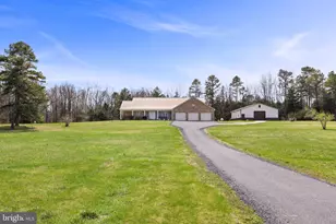 2143 Mill Creek Rd, Luray, VA 22835 - Photo 2