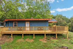 319 Lake Dr, Luray, VA 22835 - Photo 30