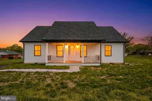 551 Park Rd, Stanley, VA 22851 - Photo 1