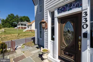 330 Mechanic St, Luray, VA 22835 - Photo 4
