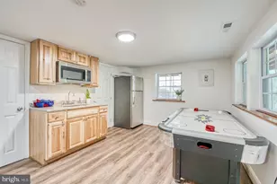 218 N View Dr, Stanley, VA 22851 - Photo 14