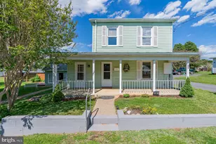 302 Woodland Ave, Luray, VA 22835 - Photo 1