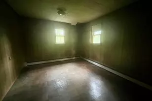536 Circle Dr, Stanley, VA 22851 - Photo 14