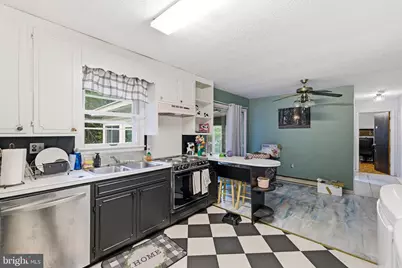 320 Willow Street, Luray, VA 22835 - Photo 8