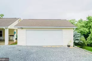10 Nunn Ln, Luray, VA 22835 - Photo 6
