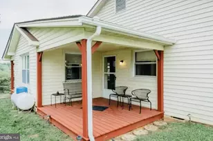 10 Nunn Ln, Luray, VA 22835 - Photo 2