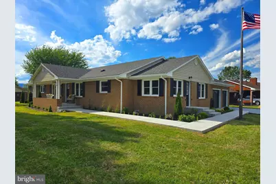 310 W Main Street, Stanley, VA 22851 - Photo 2