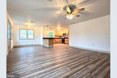 310 W Main Street, Stanley, VA 22851 - Photo 12