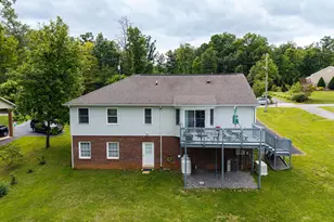 157 Heritage Dr, Luray, VA 22835 - Photo 2