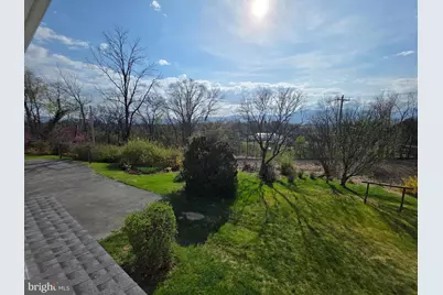 175 S Court Street S, Luray, VA 22835 - Photo 32