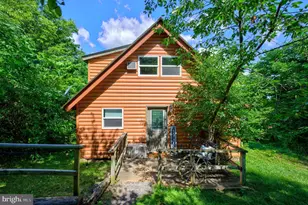 707 Overlook Dr, Rileyville, VA 22650 - Photo 1