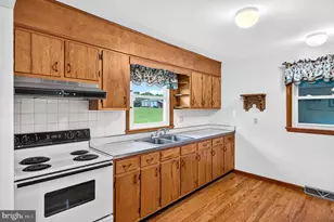 201 1st St, Luray, VA 22835 - Photo 10
