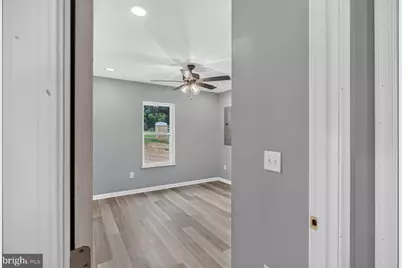395 Trenton Ave, Shenandoah, VA 22849 - Photo 14
