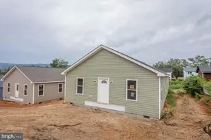 395 Trenton Ave, Shenandoah, VA 22849 - Photo 2