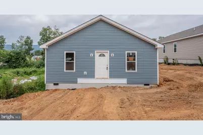 387 Trenton Ave., Shenandoah, VA 22849 - Photo 2