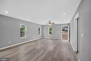387 Trenton Ave, Shenandoah, VA 22849 - Photo 6