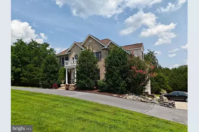 644 Beall Ave, Luray, VA 22835 - Photo 2