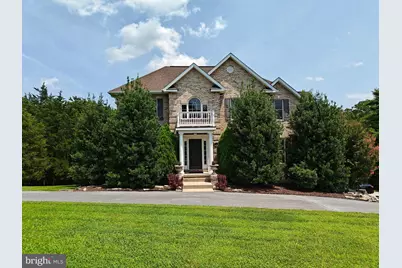 644 Beall Ave, Luray, VA 22835 - Photo 1