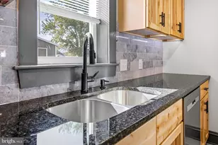 11 Bristol Ave, Luray, VA 22835 - Photo 14