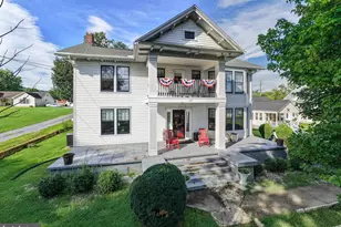 113 W Main St, Stanley, VA 22851 - Photo 1