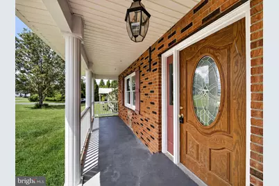 275 Fairview, Luray, VA 22835 - Photo 2