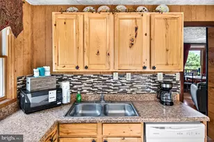 631 Overlook Dr, Rileyville, VA 22650 - Photo 14