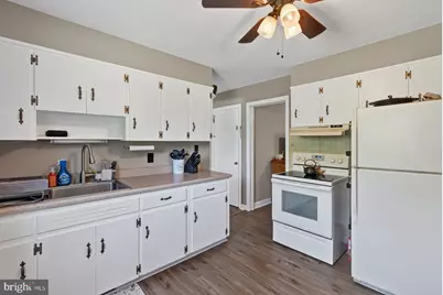 205 Shenandoah Avenue, Shenandoah, VA 22849 - Photo 12