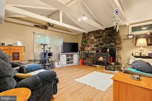 1272 Shipwreck Rd, Shenandoah, VA 22849 - Photo 6
