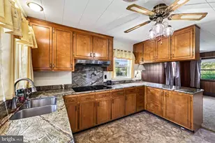 1 Hillside Dr, Luray, VA 22835 - Photo 6