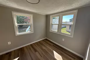 938 Forrest Dr, Stanley, VA 22851 - Photo 14