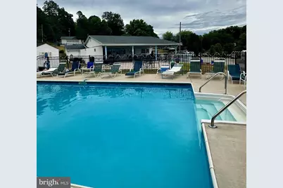 1765 Heron Pointe Lodge, Gretna, VA 24557 - Photo 10