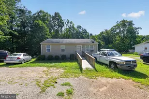1343 Pittsville Rd, Gretna, VA 24557 - Photo 2