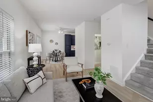 15673 Viewpoint Cir, Dumfries, VA 22025 - Photo 8