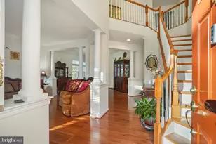 15508 Kelley Farm Ct, Woodbridge, VA 22193 - Photo 2