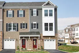 6182 Camerons Ferry Dr, Haymarket, VA 20169 - Photo 1