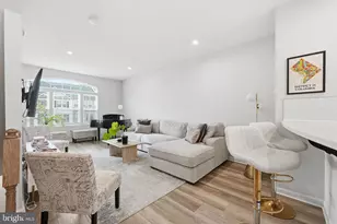 18363 Reaper Hl Ct, Triangle, VA 22172 - Photo 4