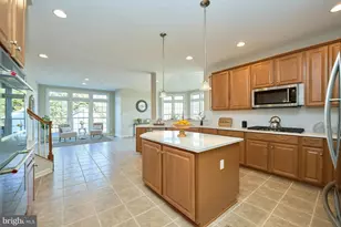 3504 Finish Line Dr, Gainesville, VA 20155 - Photo 18