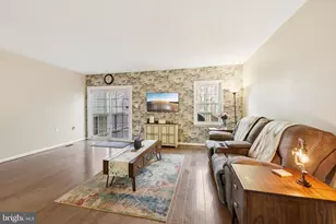 3877 Ogilvie Ct, Woodbridge, VA 22192 - Photo 10