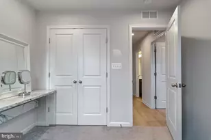 18245 Summit Pointe Dr, Triangle, VA 22172 - Photo 22