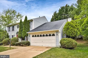 4287 Exeter Dr, Dumfries, VA 22025 - Photo 2