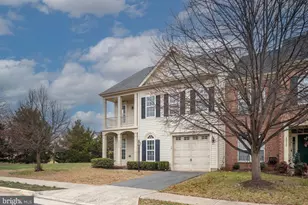 12314 Tanalian Falls Ln, Bristow, VA 20136 - Photo 6