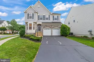 2679 Cast Off Loop, Woodbridge, VA 22191 - Photo 1