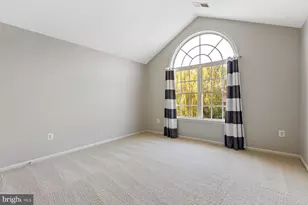 8633 Wales Ct, Gainesville, VA 20155 - Photo 34