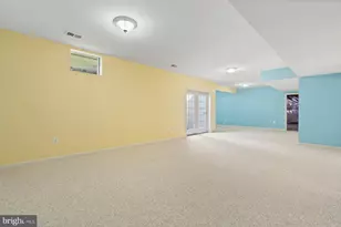 8633 Wales Ct, Gainesville, VA 20155 - Photo 40