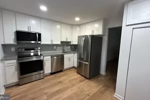 16318 Taconic Cir, Dumfries, VA 22025 - Photo 6