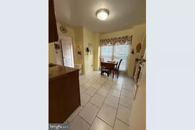 11598 Overleigh Drive, Woodbridge, VA 22192 - Photo 4