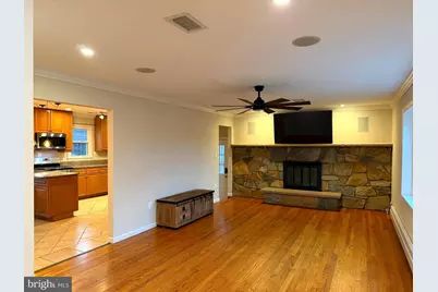 7713 Huron Drive, Gainesville, VA 20155 - Photo 4