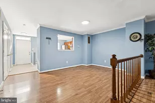 2740 Brier Pond Cir, Woodbridge, VA 22191 - Photo 12