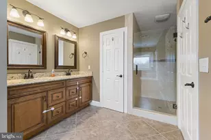 4291 Lawnvale Dr, Gainesville, VA 20155 - Photo 22